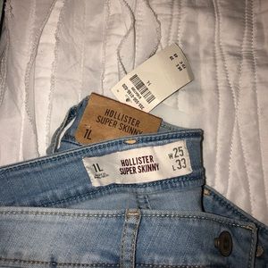 HOLLISTER JEANS!
